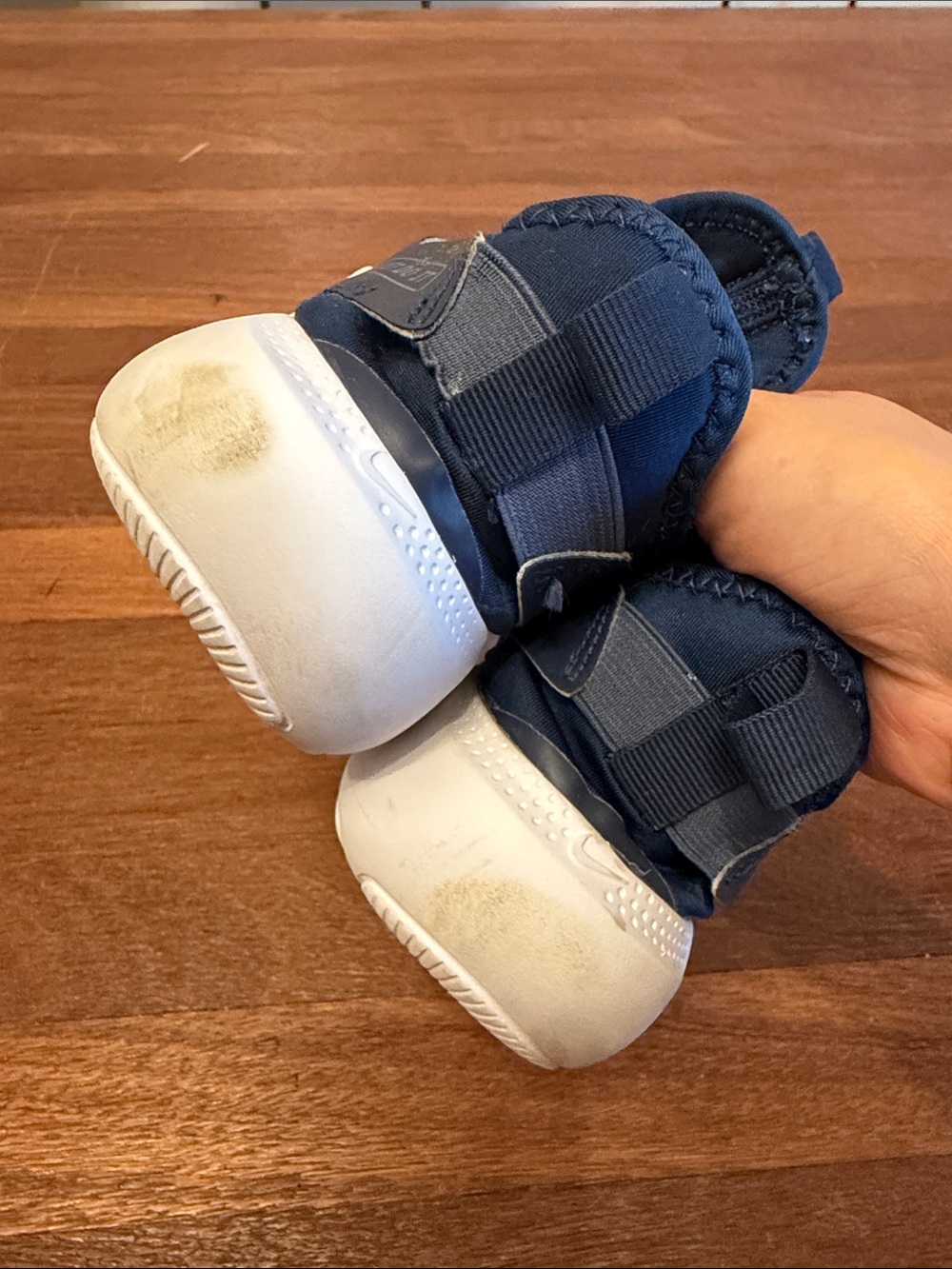 Nike Flex Runner 4 Big Kids' Running Shoes Athletic Navy Sneakers Size 4Y - Picture 10 of 11